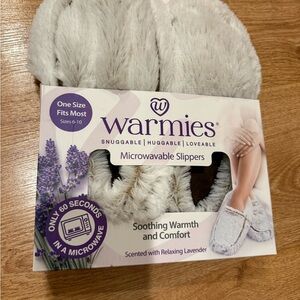 Warmies Microwavable Lavender-Scented Slippers - Cream
